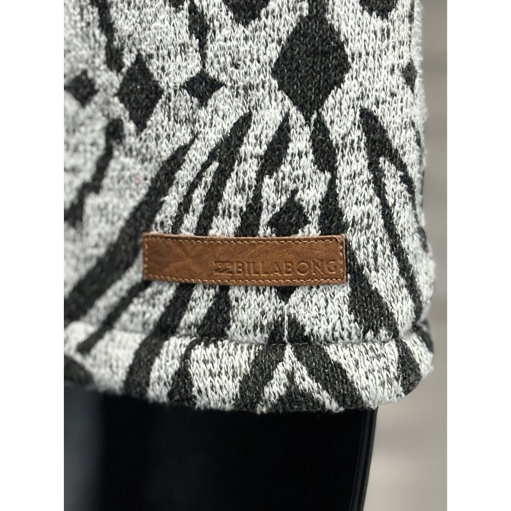 Billabong Light Gray/Black Aztec Zip Up Fabric Hood Jacket Size S Pocket Logo - Picture 6 of 8